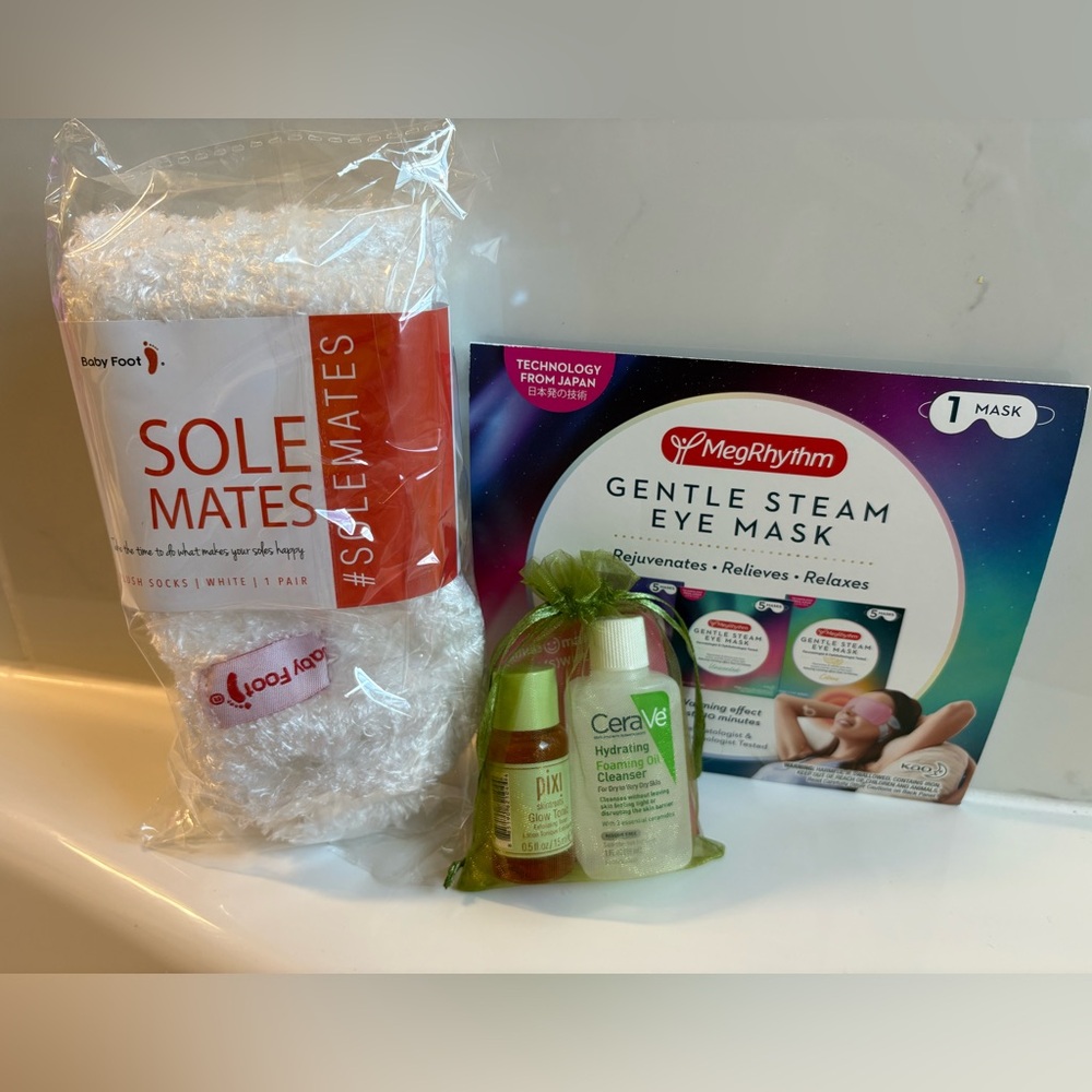 NWT 5 Piece Beauty Bundle Wellness Sample Skin Care Sampler Pixi CeraVe